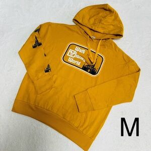 Walt Disney World Hoodie Adult Medium Yellow Castle Logo Pullover Sweatshirt